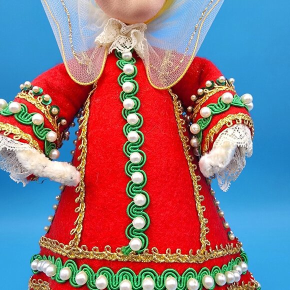 Vintage 1960s Angel Tree Topper Red Felt Dress Gold Trim Pearls Yellow Hair 9" - Picture 4 of 11